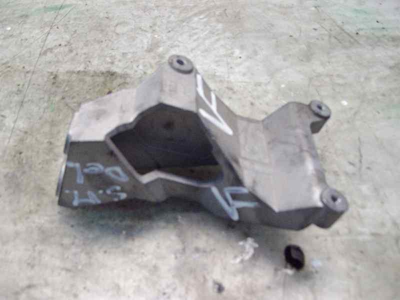 Recambio de soporte motor delantero para seat ibiza (6k1) 1.9 sdi referencia OEM IAM   