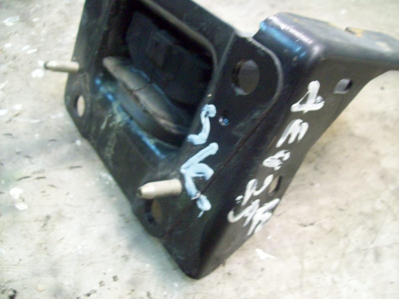 Recambio de soporte cambio para citroën c3 1.4 hdi satisfaction referencia OEM IAM   