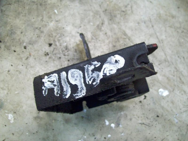 Recambio de cerradura capot para ford fiesta berl./courier 1.4 cat (pt-e) referencia OEM IAM   