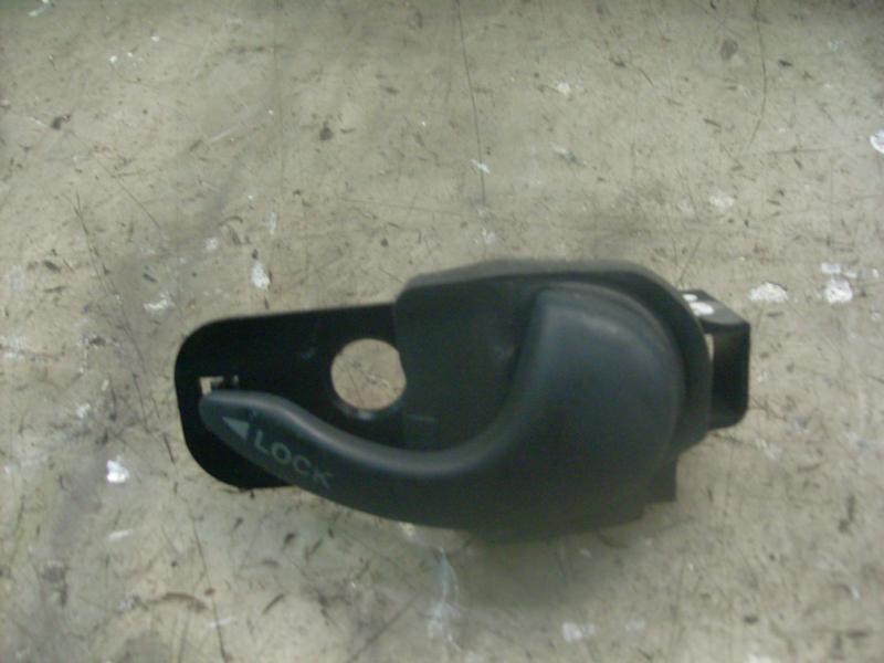 Recambio de maneta interior delantera derecha para fiat doblo (119) 1.9 d sx referencia OEM IAM   