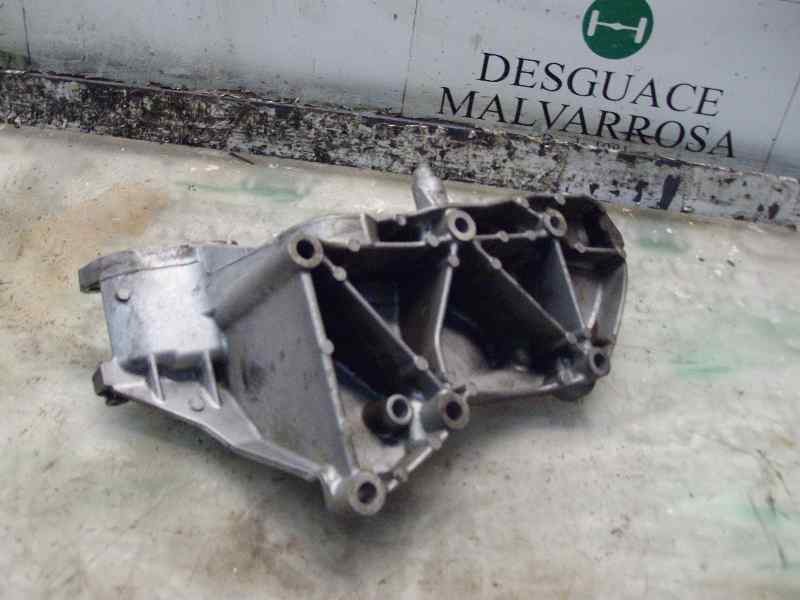Recambio de soporte motor derecho para renault laguna ii (bg0) referencia OEM IAM   