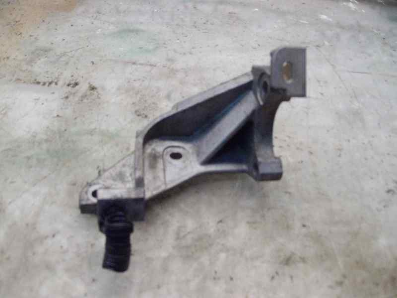 Recambio de soporte motor delantero para renault laguna ii (bg0) referencia OEM IAM   
