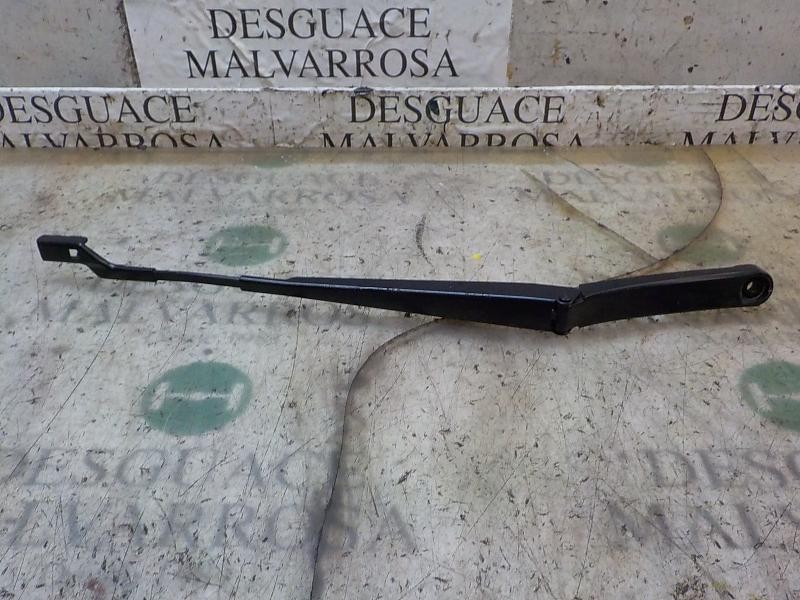 Recambio de brazo limpia delantero izquierdo para seat ibiza (kj1) style referencia OEM IAM 6F1955409  