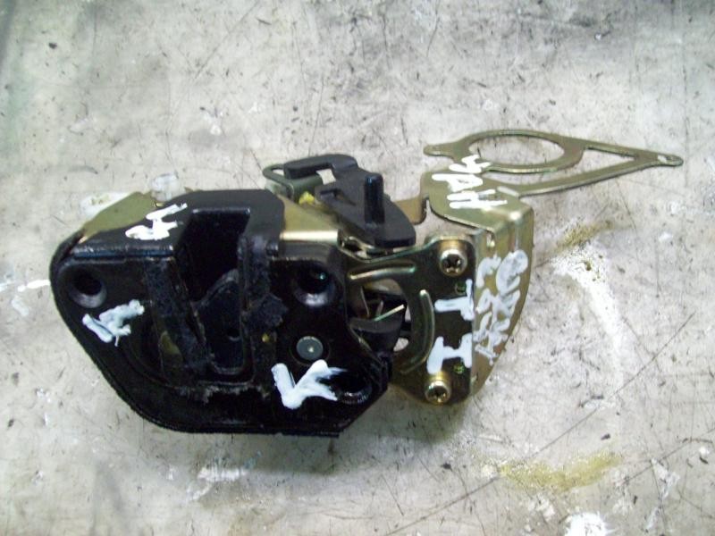 Recambio de cerradura puerta trasera izquierda para hyundai matrix (fc) 1.5 crdi gls referencia OEM IAM 8141017100  