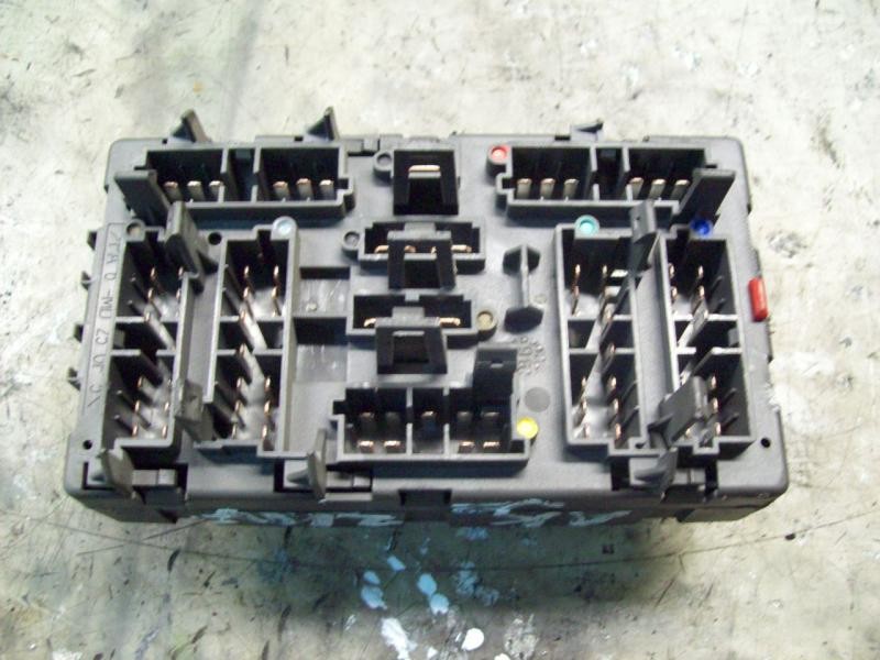 Recambio de caja reles / fusibles para citroën berlingo 1.9 diesel referencia OEM IAM   