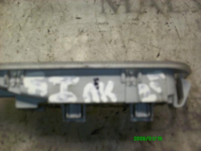 Recambio de piloto interior para renault megane ii berlina 5p confort authentique referencia OEM IAM   