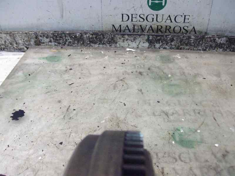 Recambio de volante motor para nissan trade 100 referencia OEM IAM   