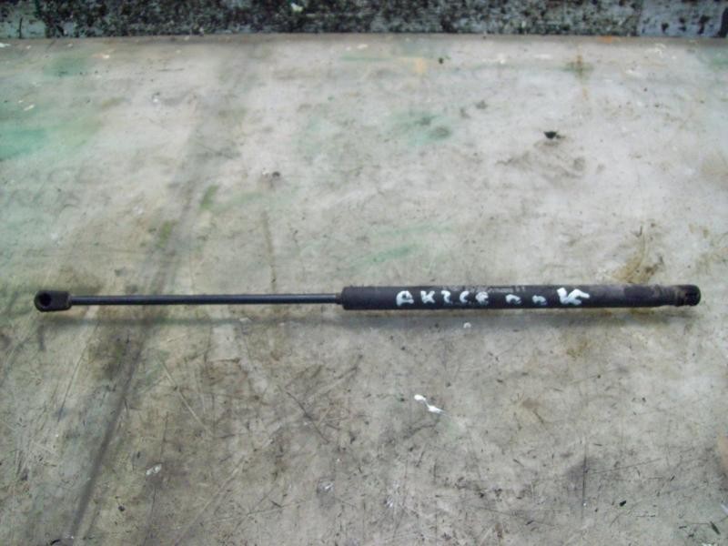 Recambio de amortiguador capot para fiat stilo (192) 1.6 16v cat referencia OEM IAM 46784590  