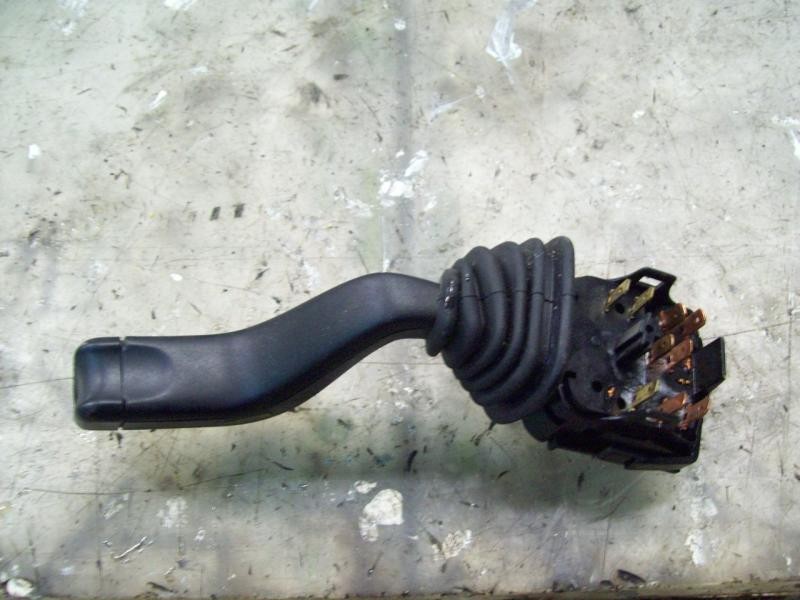 Recambio de mando limpia para opel vectra b berlina 1.7 turbodiesel (17 dt / lu8) referencia OEM IAM   