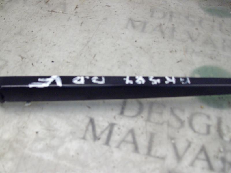 Recambio de brazo limpia delantero derecho para renault laguna ii (bg0) authentique referencia OEM IAM   