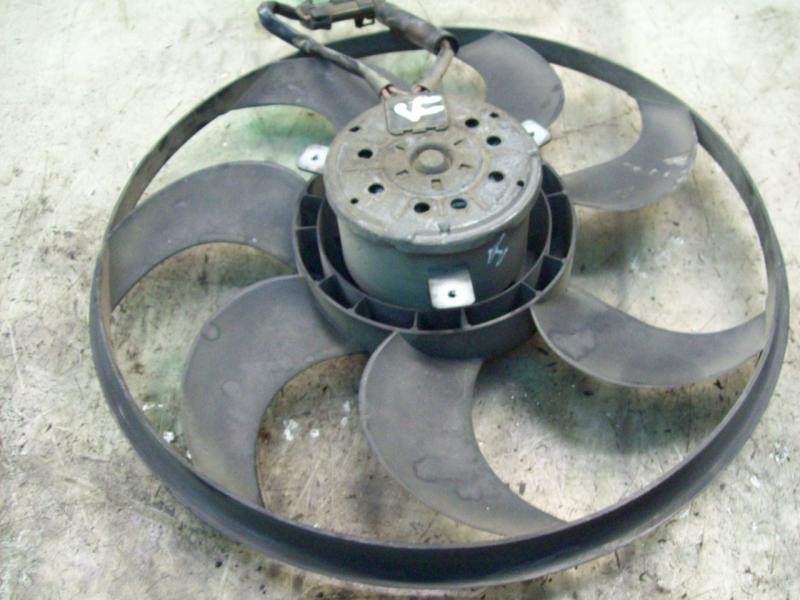 Recambio de electroventilador para opel vectra b berlina 2.0 dti referencia OEM IAM   