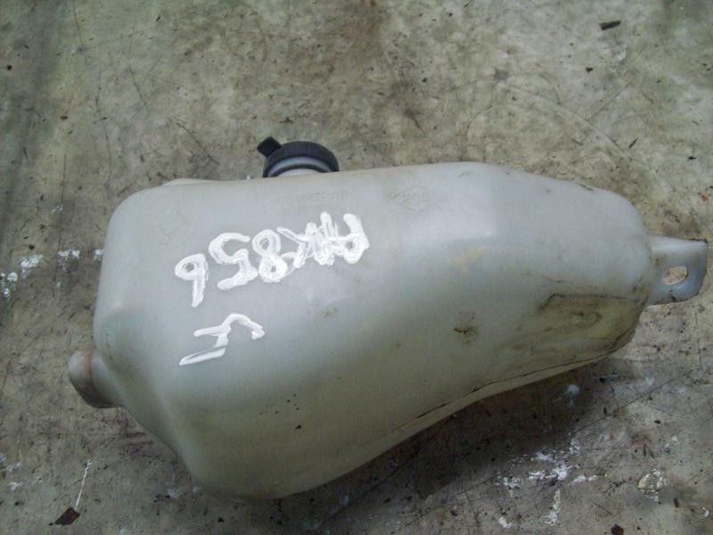 Recambio de deposito limpia para renault clio i fase i+ii (b/c57) referencia OEM IAM   