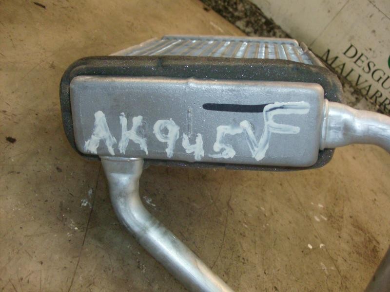 Recambio de radiador calefaccion / aire acondicionado para ford fiesta (cbk) ghia referencia OEM IAM   