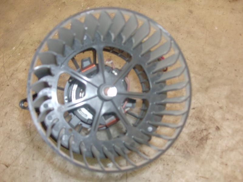 Recambio de motor calefaccion para ford fiesta (cbk) ghia referencia OEM IAM   