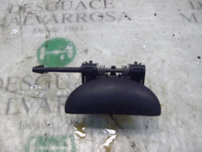 Recambio de maneta exterior delantera derecha para peugeot 206 berlina 1.4 hdi referencia OEM IAM   