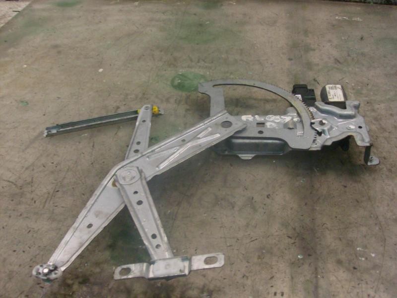 Recambio de elevalunas delantero derecho para opel meriva enjoy referencia OEM IAM   