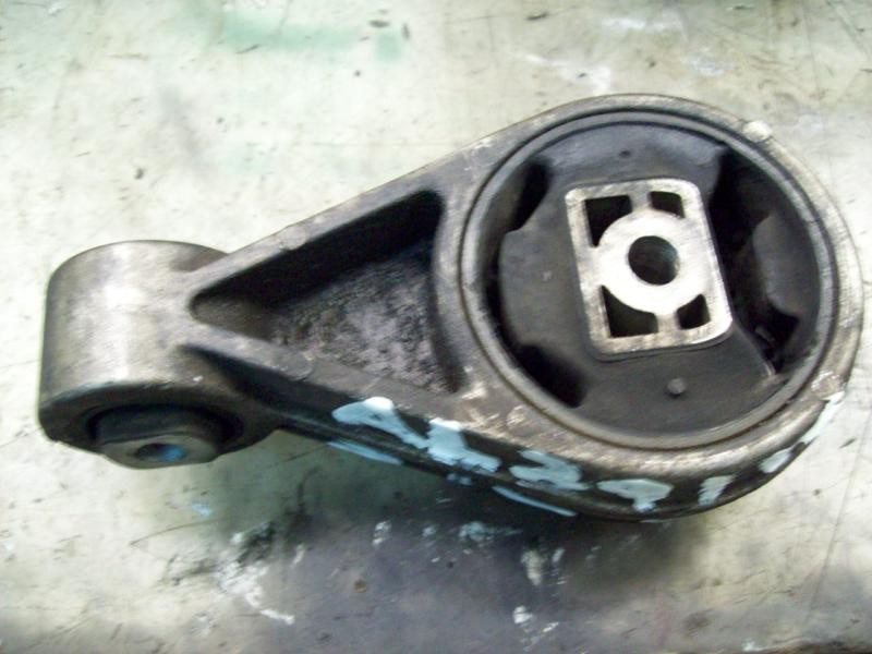 Recambio de soporte cambio para ford focus berlina (cak) trend referencia OEM IAM   