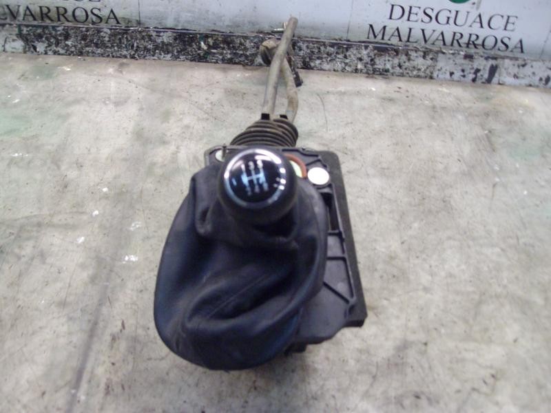 Recambio de palanca cambio para volkswagen passat variant (3b6) comfortline referencia OEM IAM   