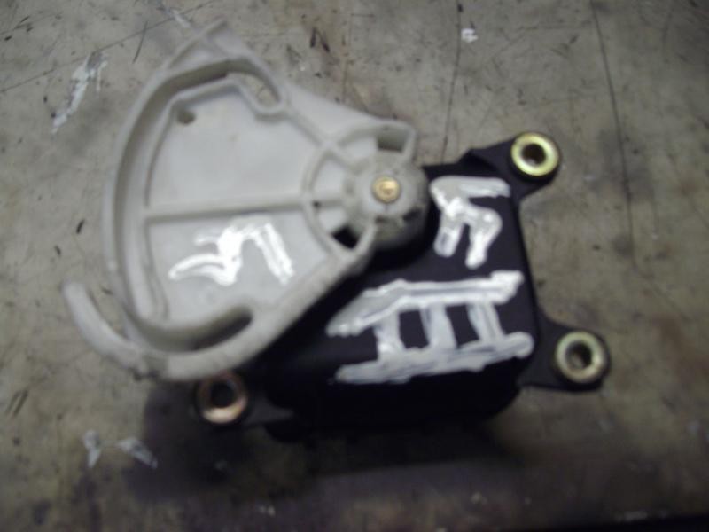 Recambio de motor apertura trampillas climatizador para volkswagen passat variant (3b6) comfortline referencia OEM IAM   