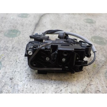 CERRADURA PUERTA TRASERA IZQUIERDA 5TA839015E 