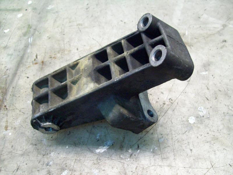 Recambio de soporte cambio para alfa romeo 156 (116) 1.6 t.spark progression referencia OEM IAM   