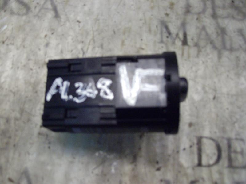 Recambio de mando luces para skoda octavia berlina (1u2) classic referencia OEM IAM   