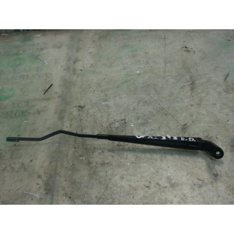 Recambio de brazo limpia delantero derecho para citroën xsara berlina 2.0 hdi exclusive (80kw) referencia OEM IAM   