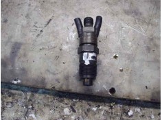 Recambio de inyector para nissan trade 100 referencia OEM IAM   