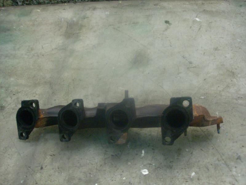 Recambio de colector escape para citroën xsara berlina 2.0 hdi referencia OEM IAM   