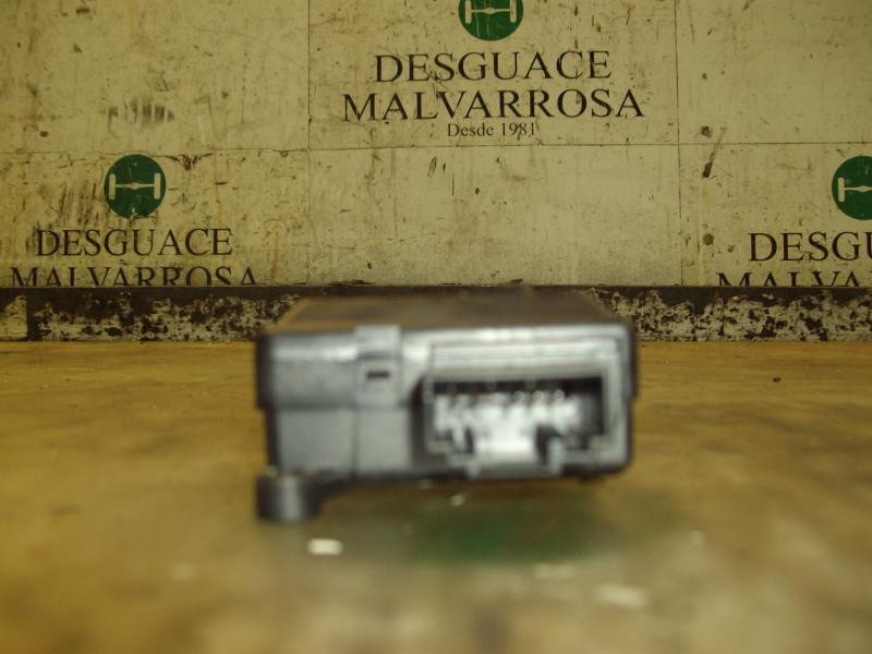 Recambio de motor apertura trampillas climatizador para volkswagen polo (9n3) edition referencia OEM IAM   