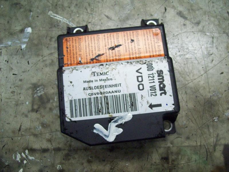 Recambio de centralita airbag para smart coupe básico (45kw) referencia OEM IAM Q0001211V012000000  C6V6F20AANU