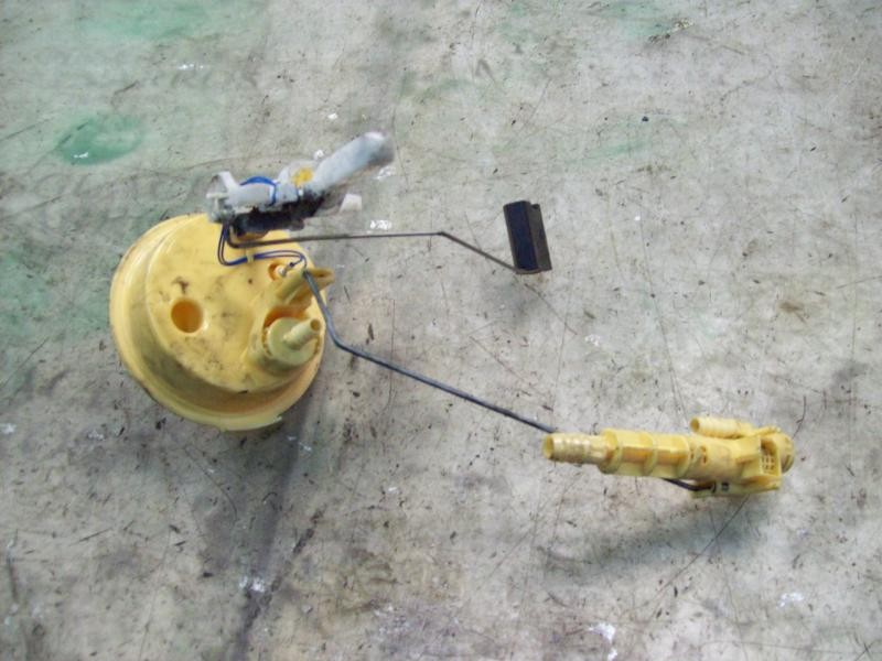 Recambio de aforador para bmw serie 3 berlina (e46) 320d referencia OEM IAM 16116768788 2218240657006 