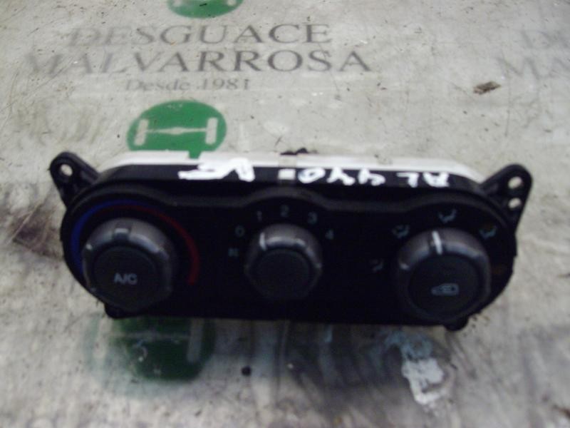 Recambio de mando calefaccion / aire acondicionado para hyundai matrix (fc) 1.6 gls referencia OEM IAM 9725017100 9725017XXX 000
