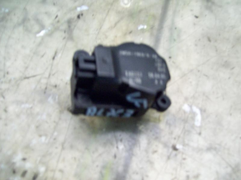 Recambio de motor electrico para ford focus berlina (cap) ghia referencia OEM IAM 1786200  