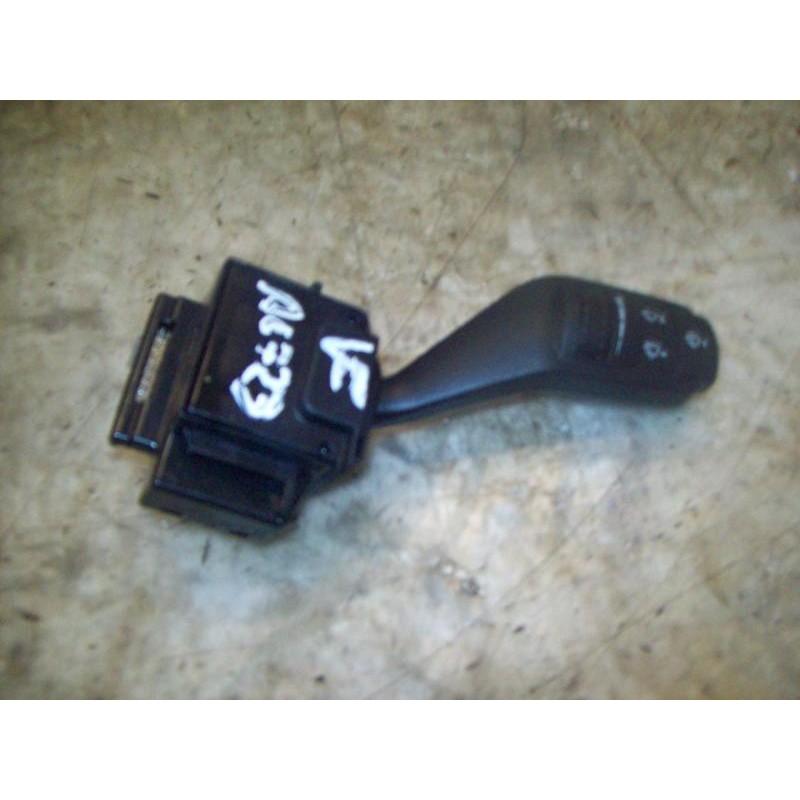 Recambio de mando limpia para ford focus berlina (cap) ghia referencia OEM IAM 1350066  