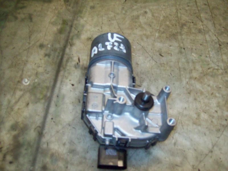 Recambio de motor limpia delantero para ford focus berlina (cap) ghia referencia OEM IAM 1704578 4M5117508AA 0390241731