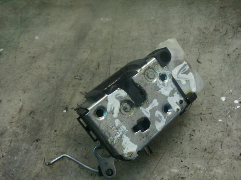 Recambio de cerradura puerta delantera izquierda para fiat punto berlina (188) 1.2 cat referencia OEM IAM   