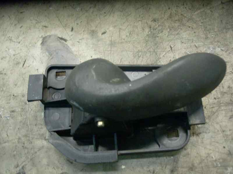 Recambio de maneta interior delantera izquierda para fiat punto berlina (188) 1.2 cat referencia OEM IAM   