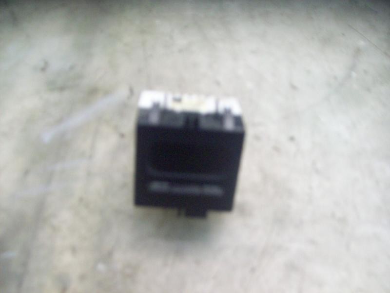 Recambio de mando multifuncion para renault megane i scenic (ja0) 1.6 rn referencia OEM IAM   