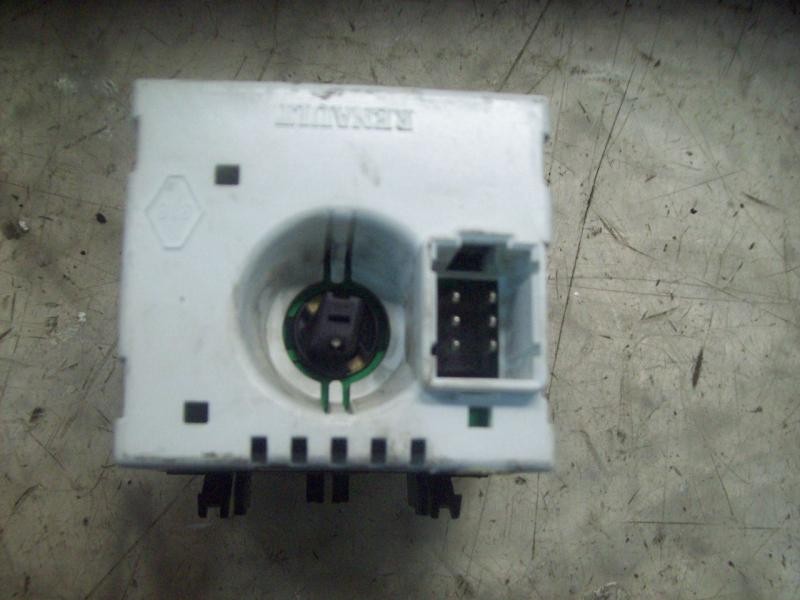 Recambio de mando multifuncion para renault megane i scenic (ja0) 1.6 rn referencia OEM IAM   
