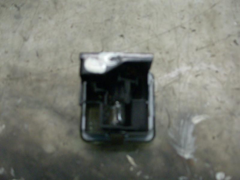 Recambio de piloto interior para citroën berlingo 2.0 hdi collection familiar referencia OEM IAM   