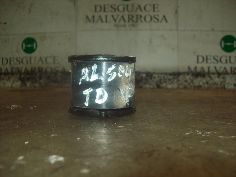 Recambio de brazo suspension inferior trasero derecho para hyundai tucson (jm) 2.0 crdi comfort (4wd) referencia OEM IAM 551102E