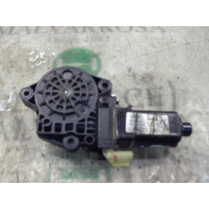 Recambio de motor elevalunas delantero izquierdo para hyundai tucson (jm) 2.0 crdi comfort (4wd) referencia OEM IAM 824502E000 8