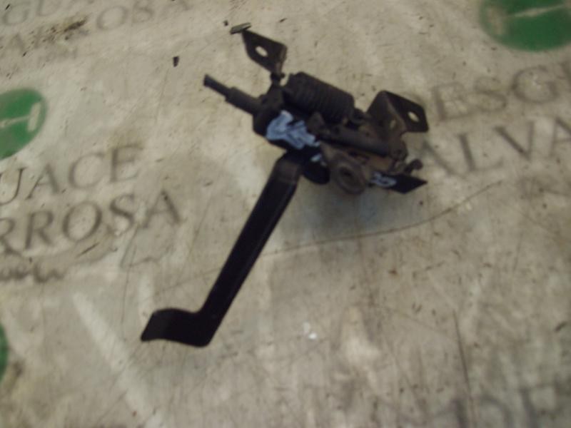 Recambio de cerradura capot para hyundai tucson (jm) 2.0 crdi comfort (4wd) referencia OEM IAM 811302E000  