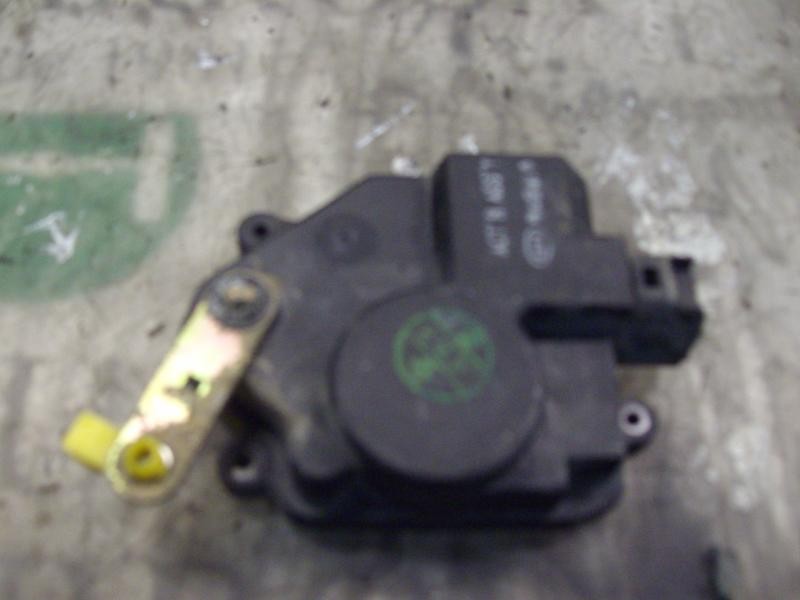 Recambio de motor c/c trasero derecho para hyundai tucson (jm) 2.0 crdi comfort (4wd) referencia OEM IAM 814202E010  