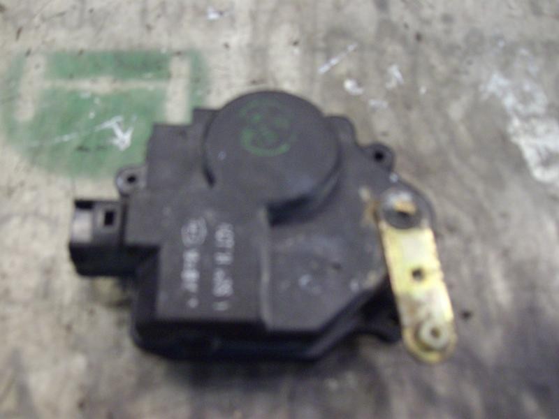 Recambio de motor c/c trasero izquierdo para hyundai tucson (jm) 2.0 crdi comfort (4wd) referencia OEM IAM 814102E010  