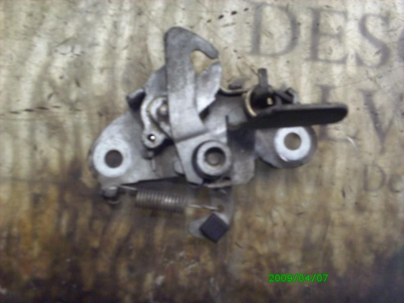 Recambio de cerradura capot para peugeot 206 berlina 1.9 diesel referencia OEM IAM   