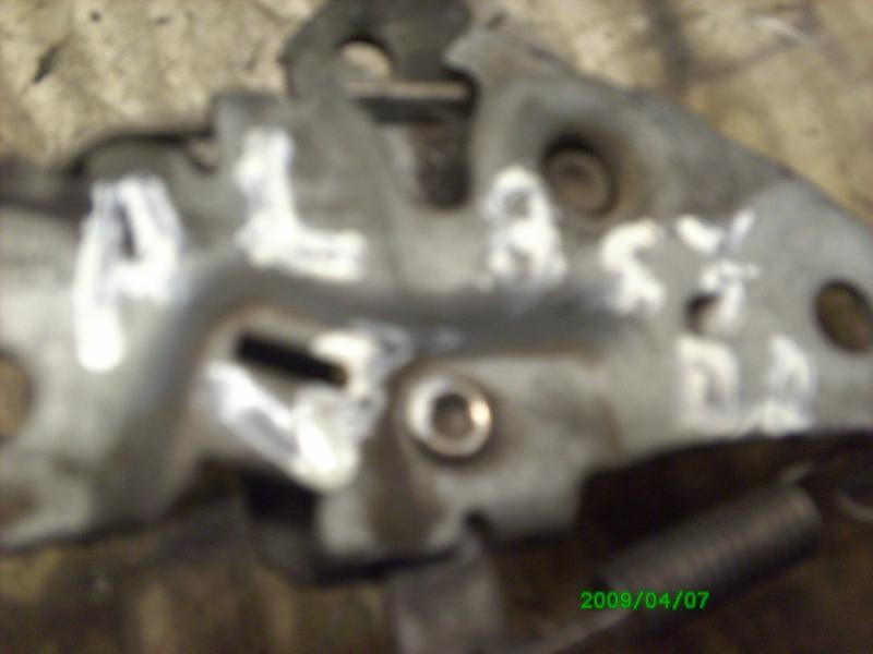 Recambio de cerradura capot para peugeot 206 berlina 1.9 diesel referencia OEM IAM   