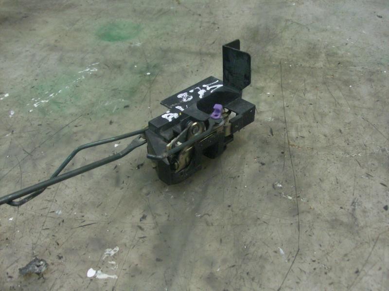 Recambio de cerradura puerta delantera izquierda para hyundai coupe (rd) 1.6 fx xplod referencia OEM IAM 8131027003  