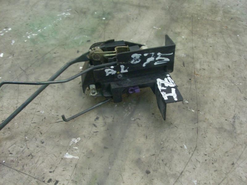 Recambio de cerradura puerta delantera izquierda para hyundai coupe (rd) 1.6 fx xplod referencia OEM IAM 8131027003  